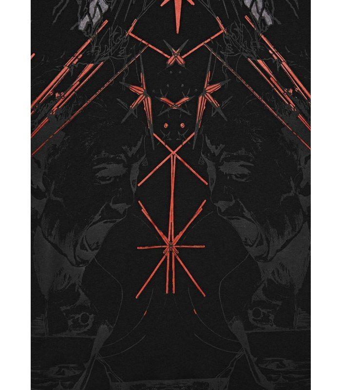 Red-Scream-Black-T-shirt-detail