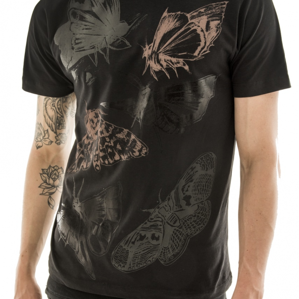 DARK FABLES T-SHIRT