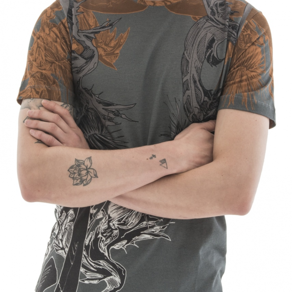 CHIROLOGOCER T-SHIRT