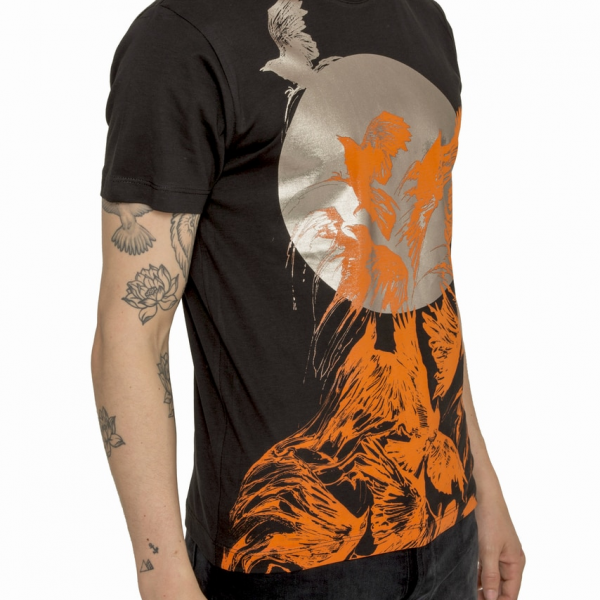 REVIVALS BLACK T-SHIRT